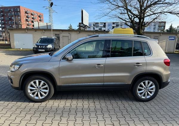 Volkswagen Tiguan cena 59000 przebieg: 178000, rok produkcji 2013 z Strzelin małe 379